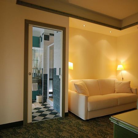 Hotel Montecarlo Lido di Jesolo Dış mekan fotoğraf